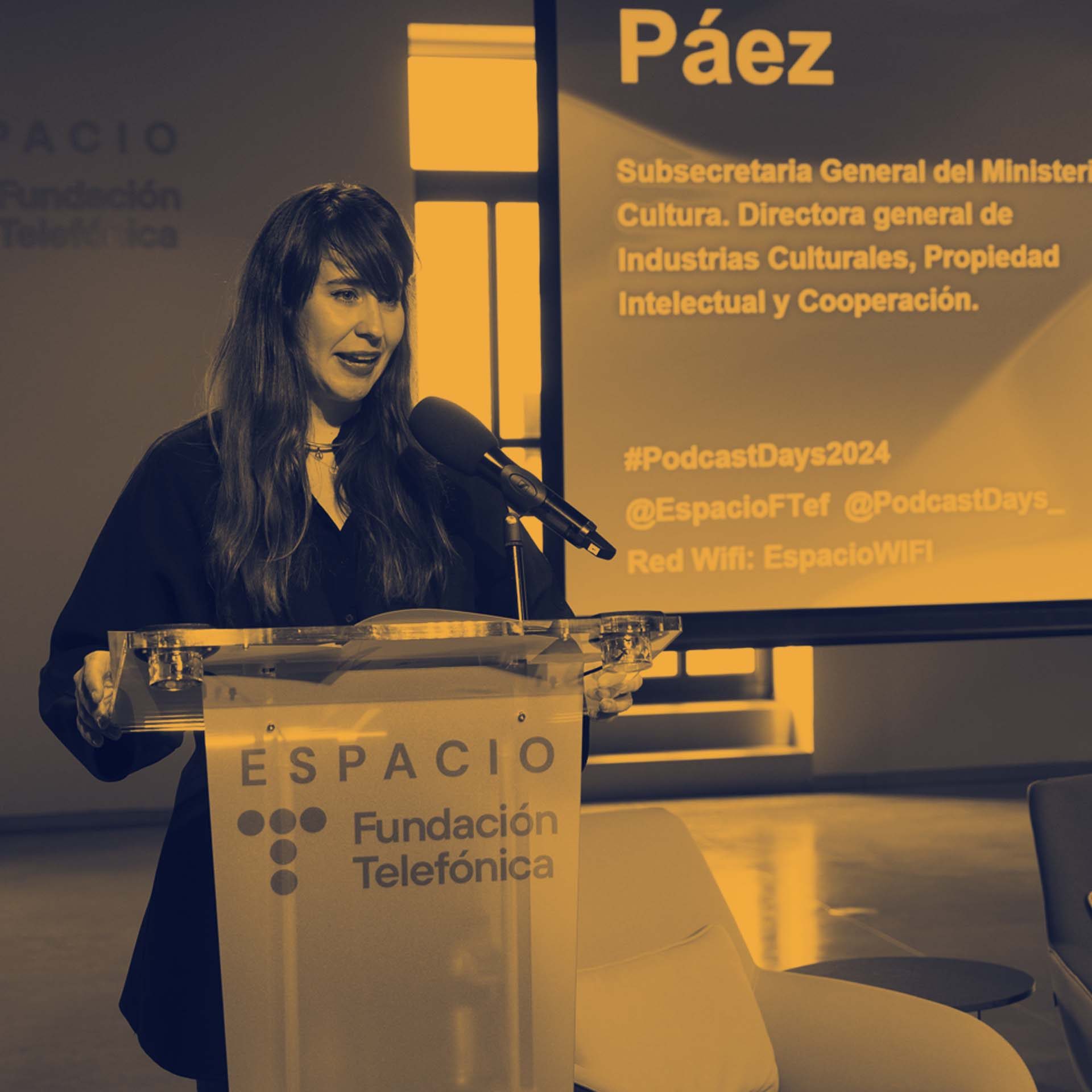 El sector del podcast celebra su auge en el 20 aniversario de su primera aparición como formato innovador de audio